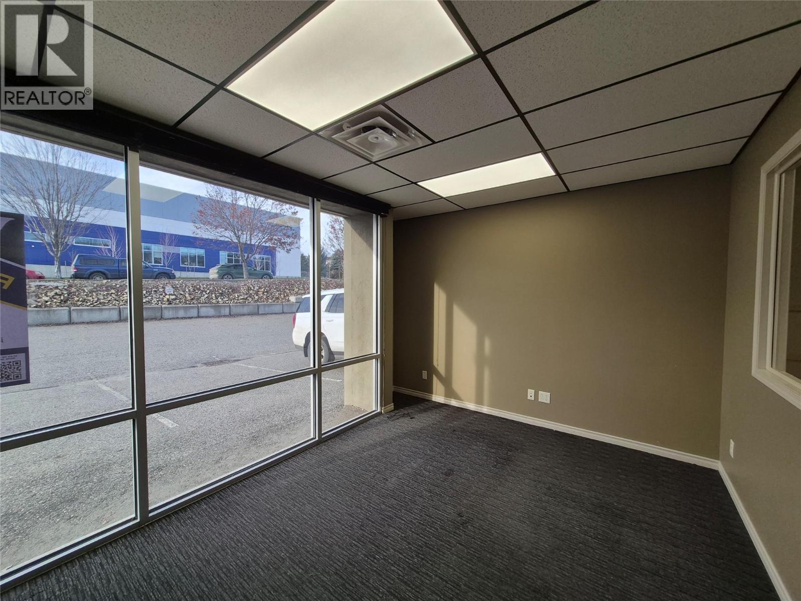 2 & 3 3302 Appaloosa Road, Kelowna