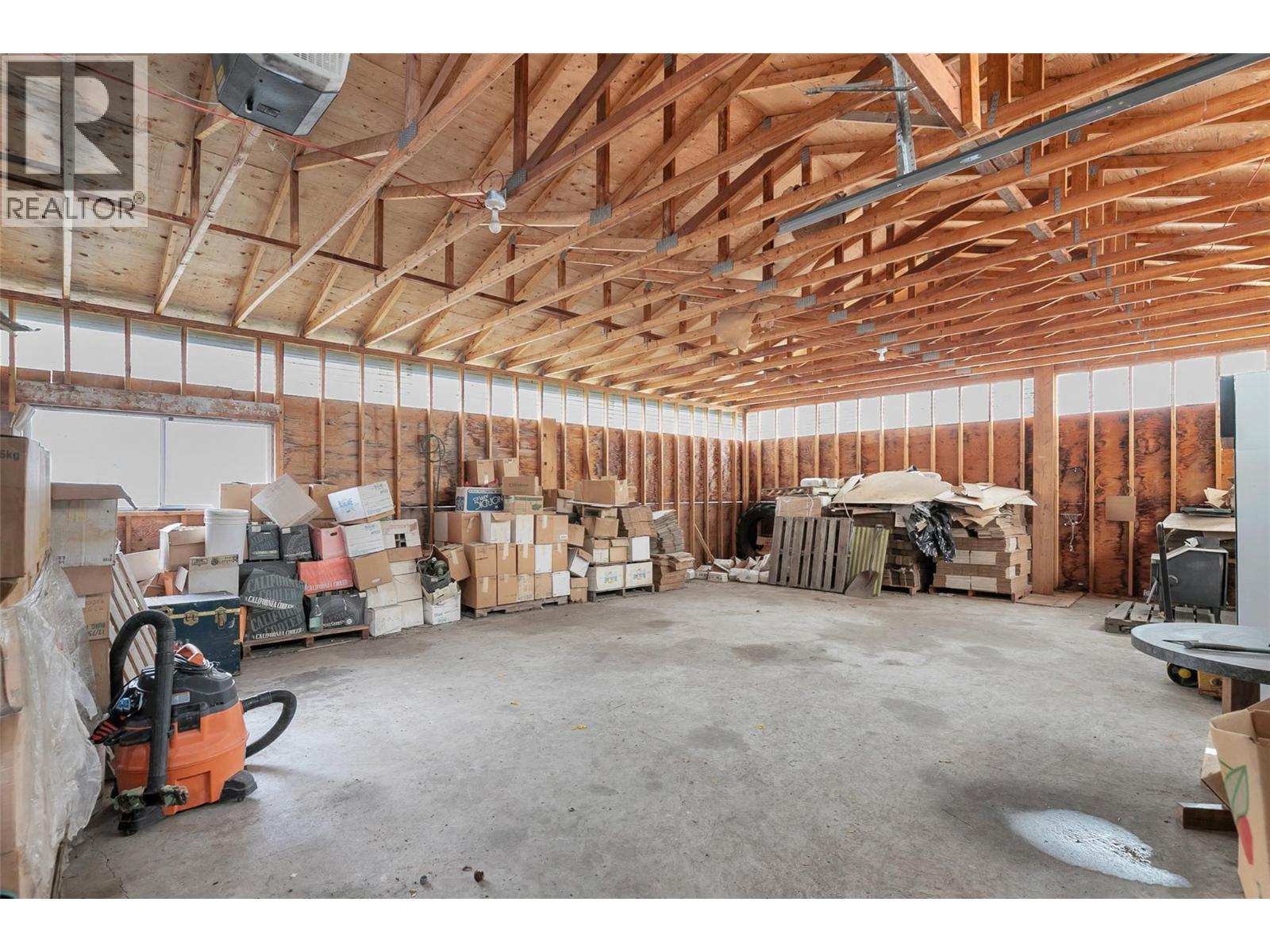  3311 Glencoe Road, West Kelowna