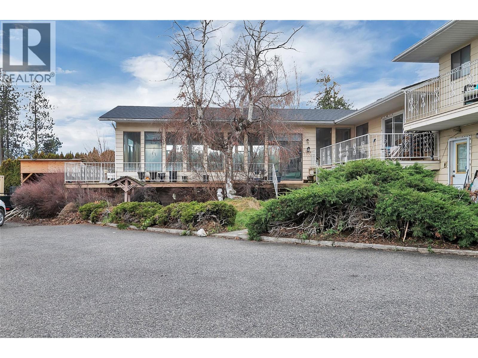  3311 Glencoe Road, West Kelowna
