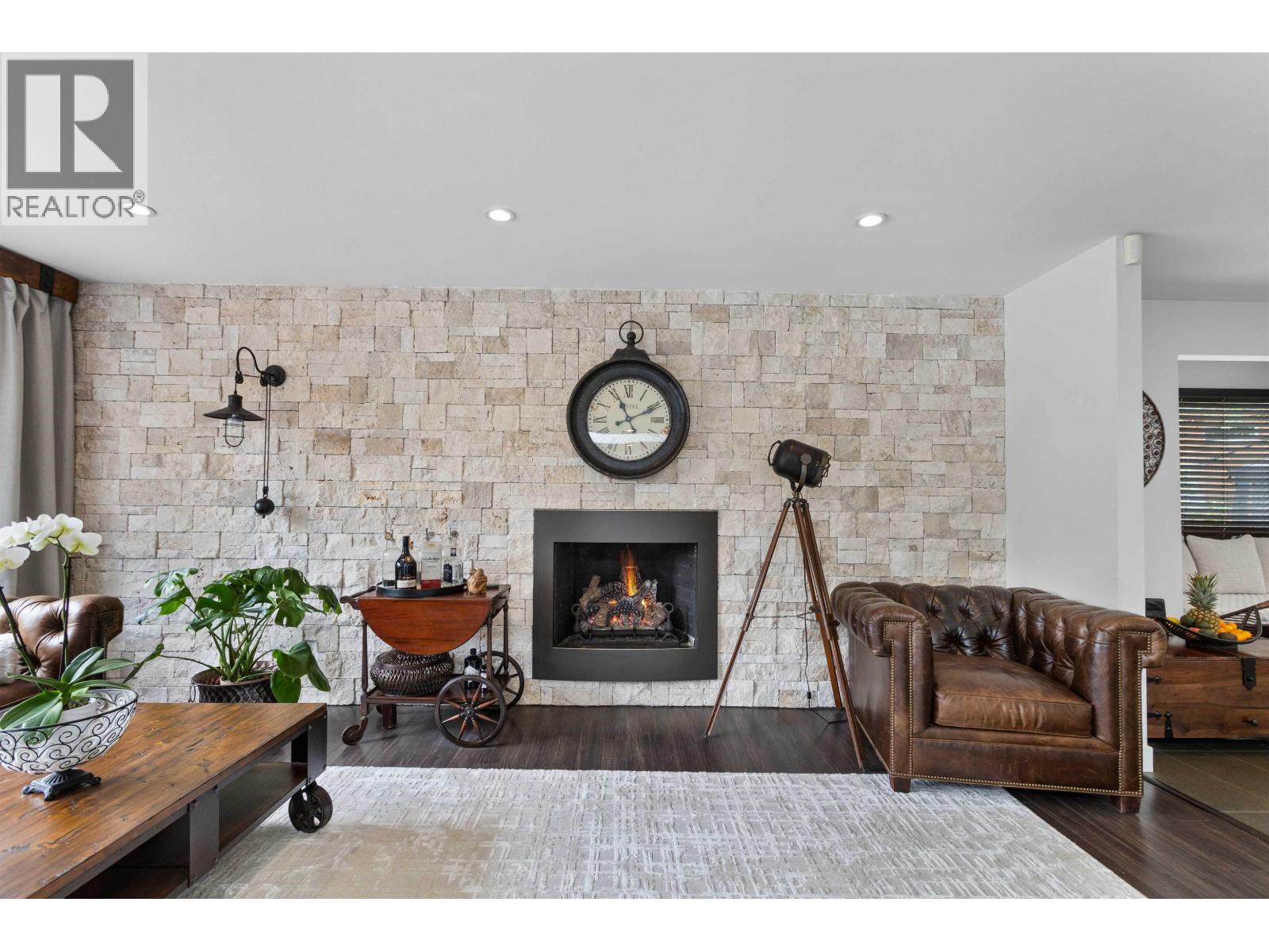 2606 HAWSER AVENUE, Coquitlam