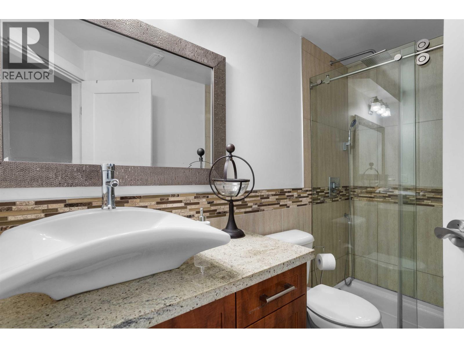 2606 HAWSER AVENUE, Coquitlam