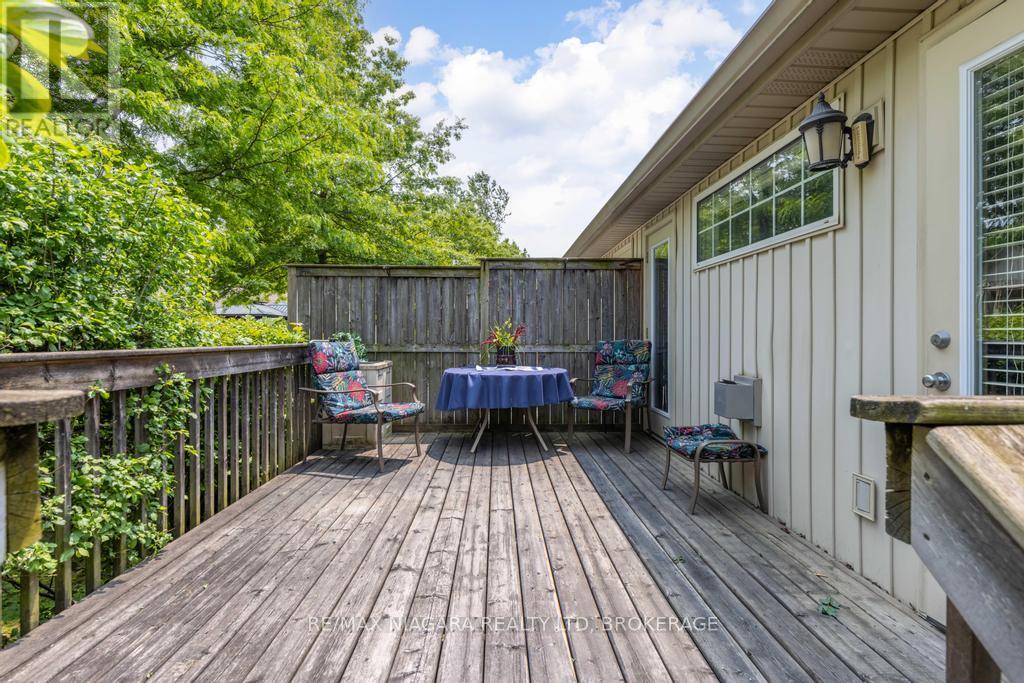 #35 605 WELLAND AVENUE - 22