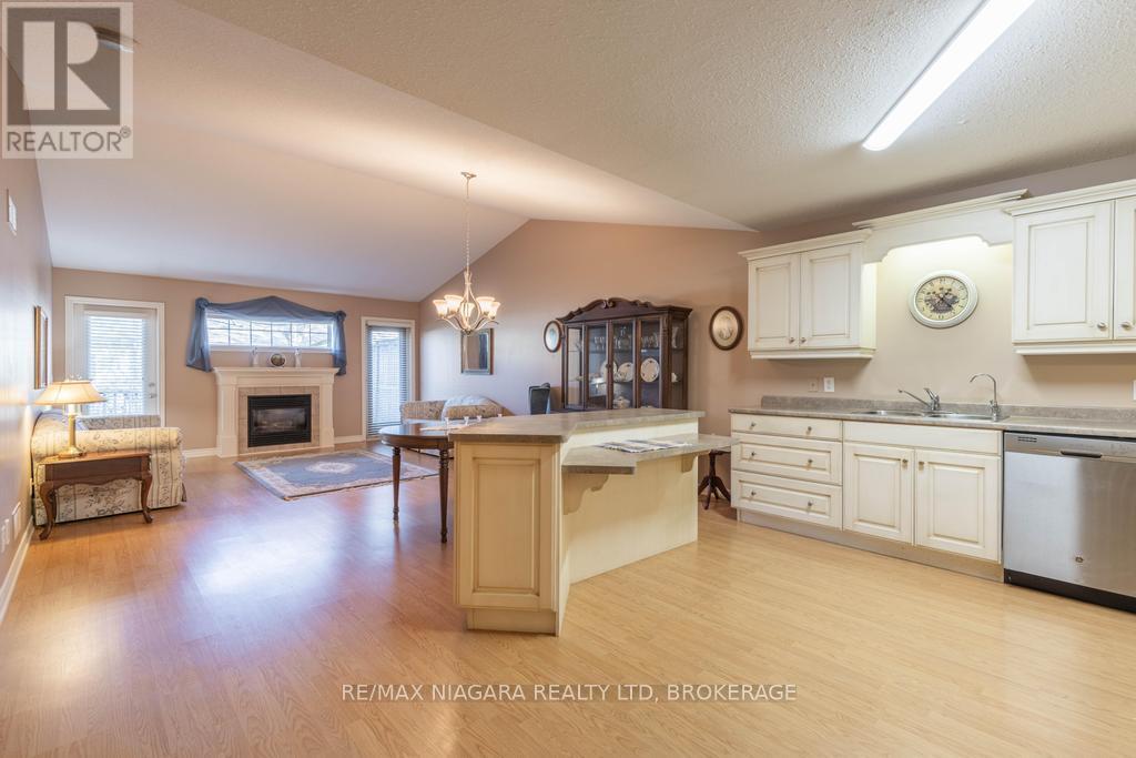 #35 605 WELLAND AVENUE - 5