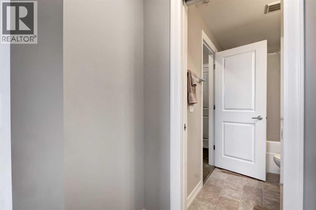 Single Family House for Sale in   Copperpond Common SE Copperfield Calgary 