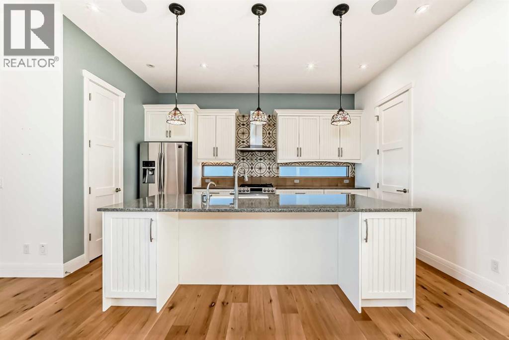 Single Family House for Sale in   Avenue NW West Hillhurst Calgary 