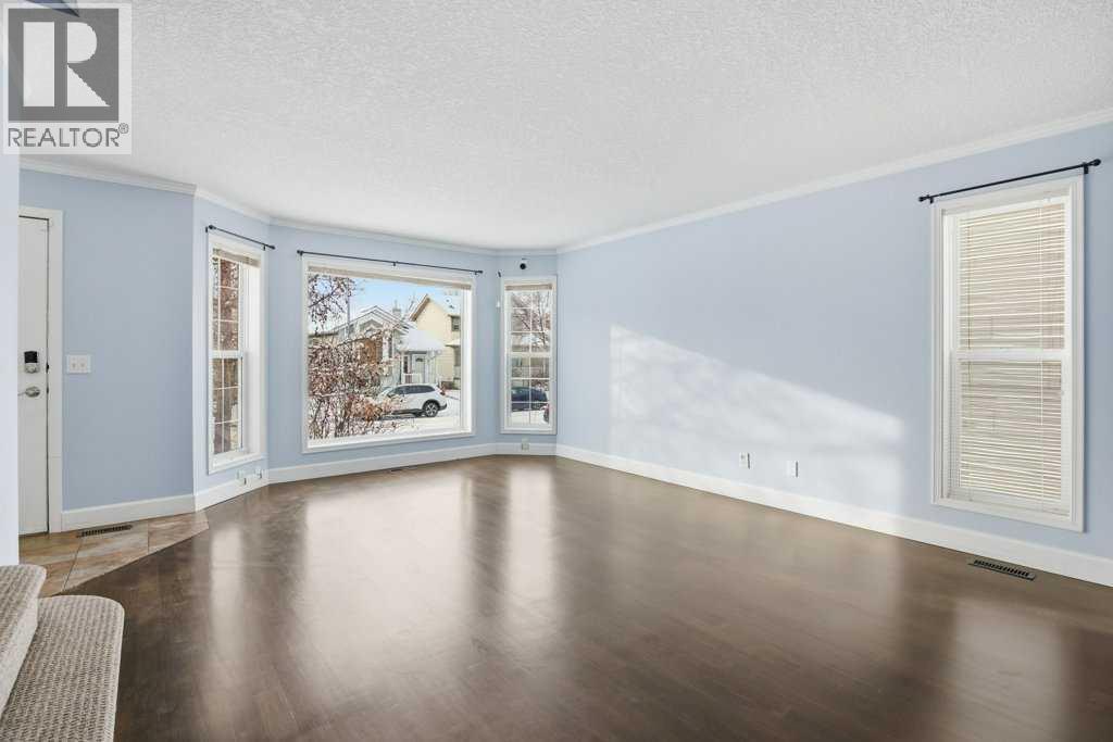 216 Mt. Aberdeen Close SE, Calgary, Alberta