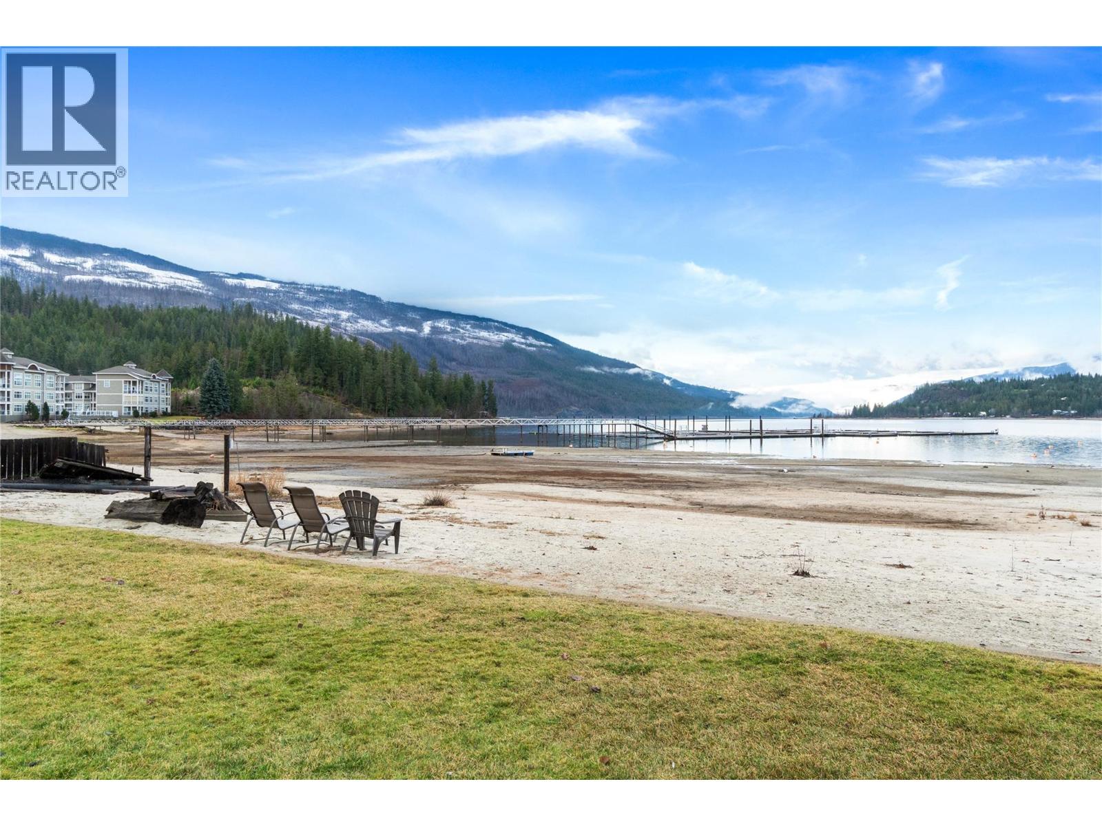  401 97A Highway, Sicamous