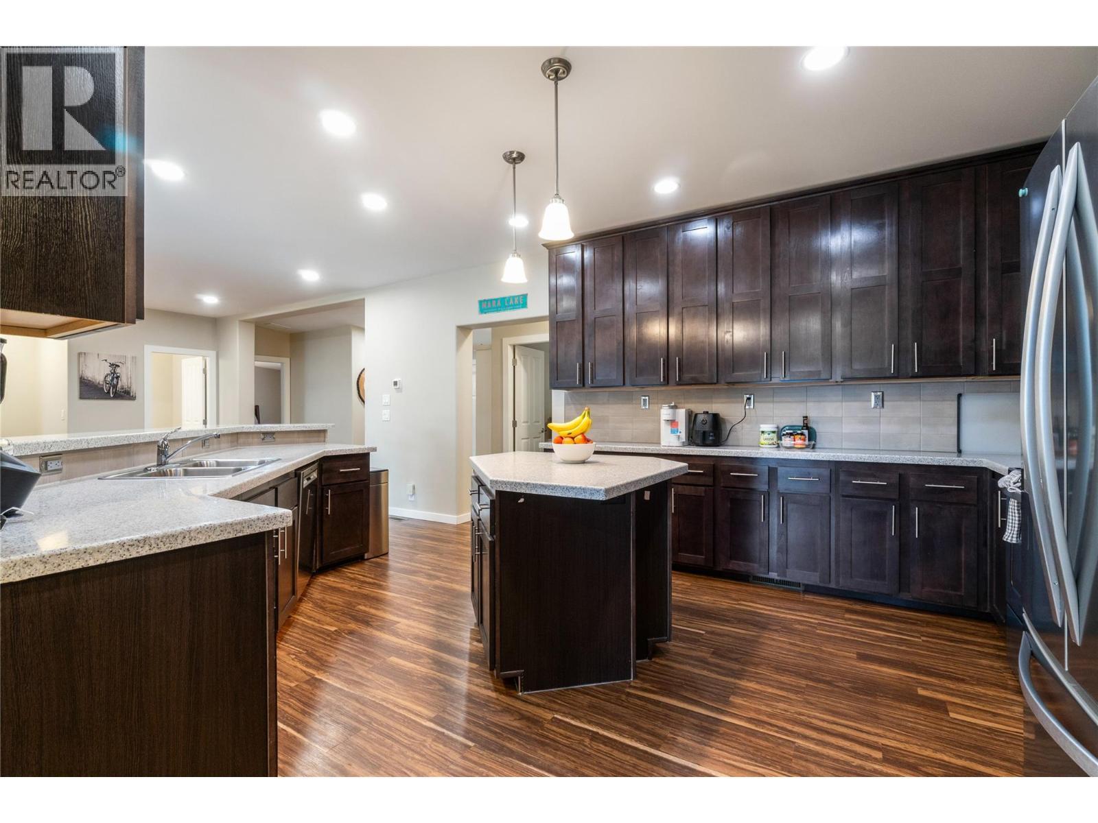  405 97A Highway, Sicamous