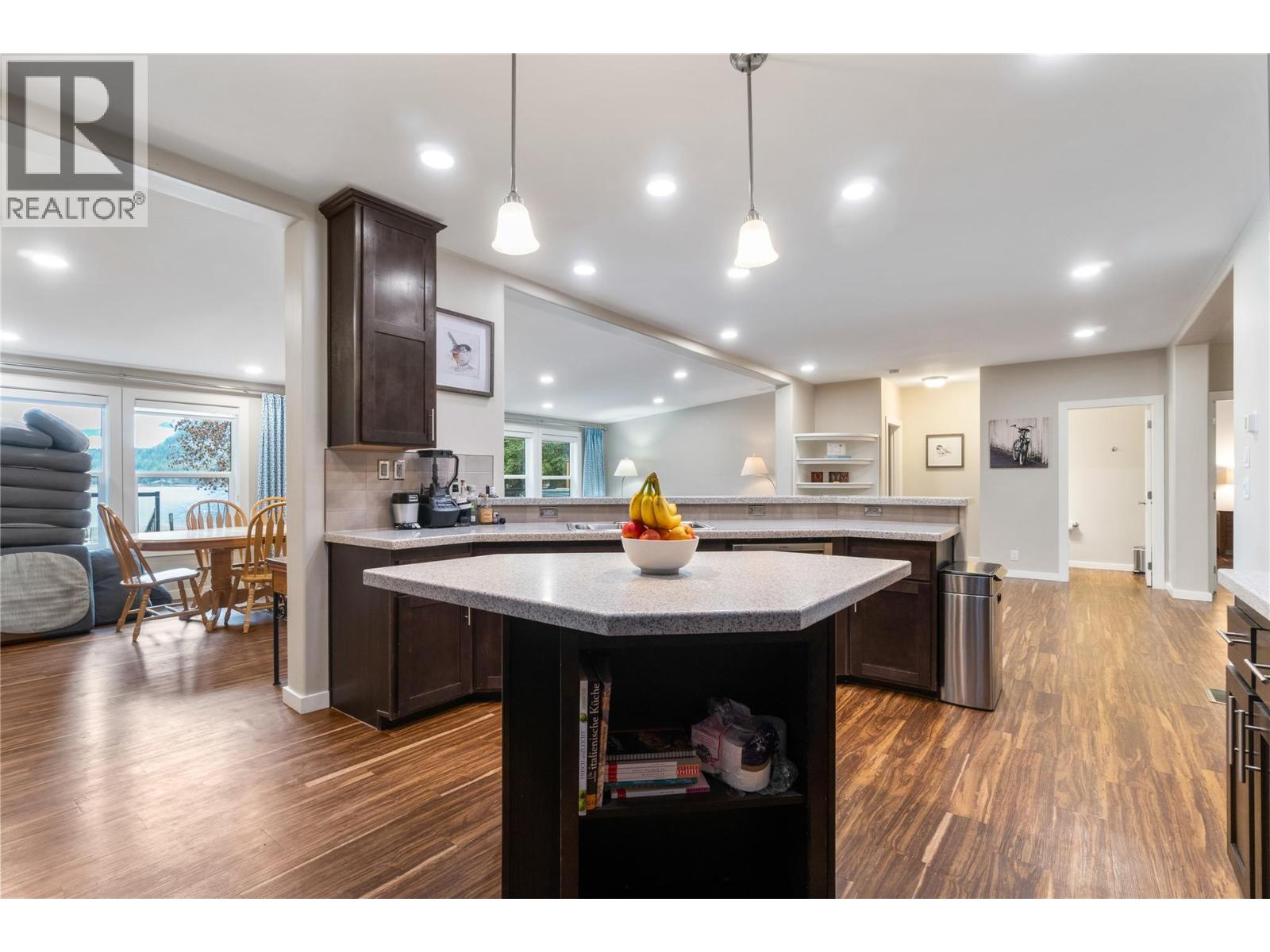  405 97A Highway, Sicamous