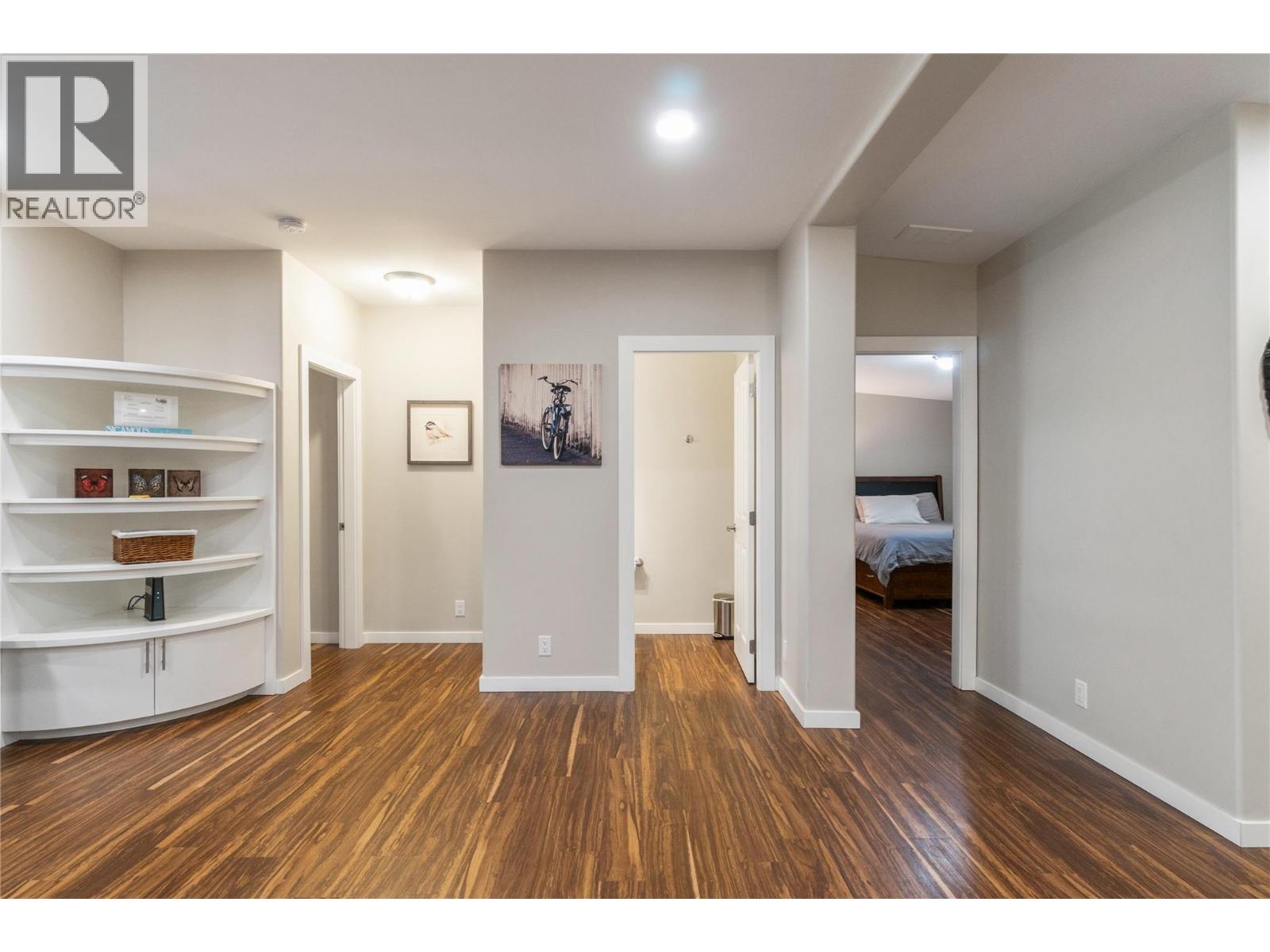  405 97A Highway, Sicamous