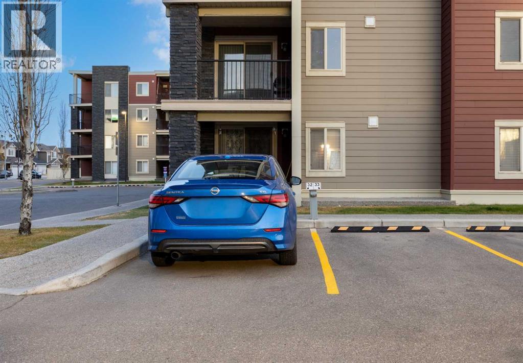 Single Family House for Sale in   Saddlestone Way NE Saddle Ridge Calgary 