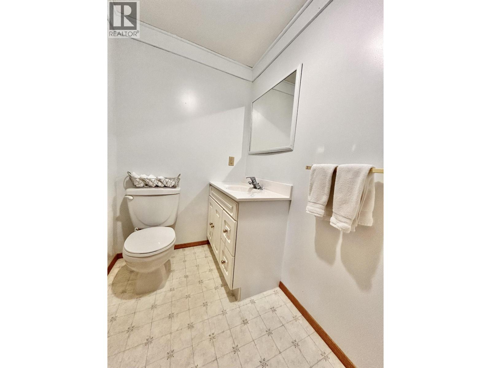 1940 CRANBERRY PLACE, Valemount