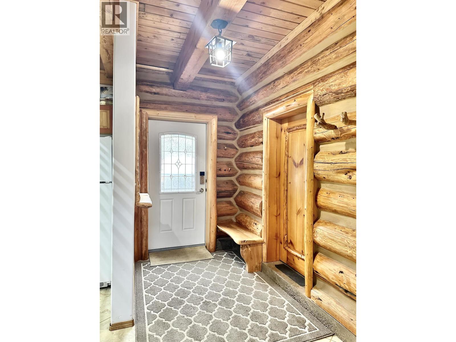 1940 CRANBERRY PLACE, Valemount