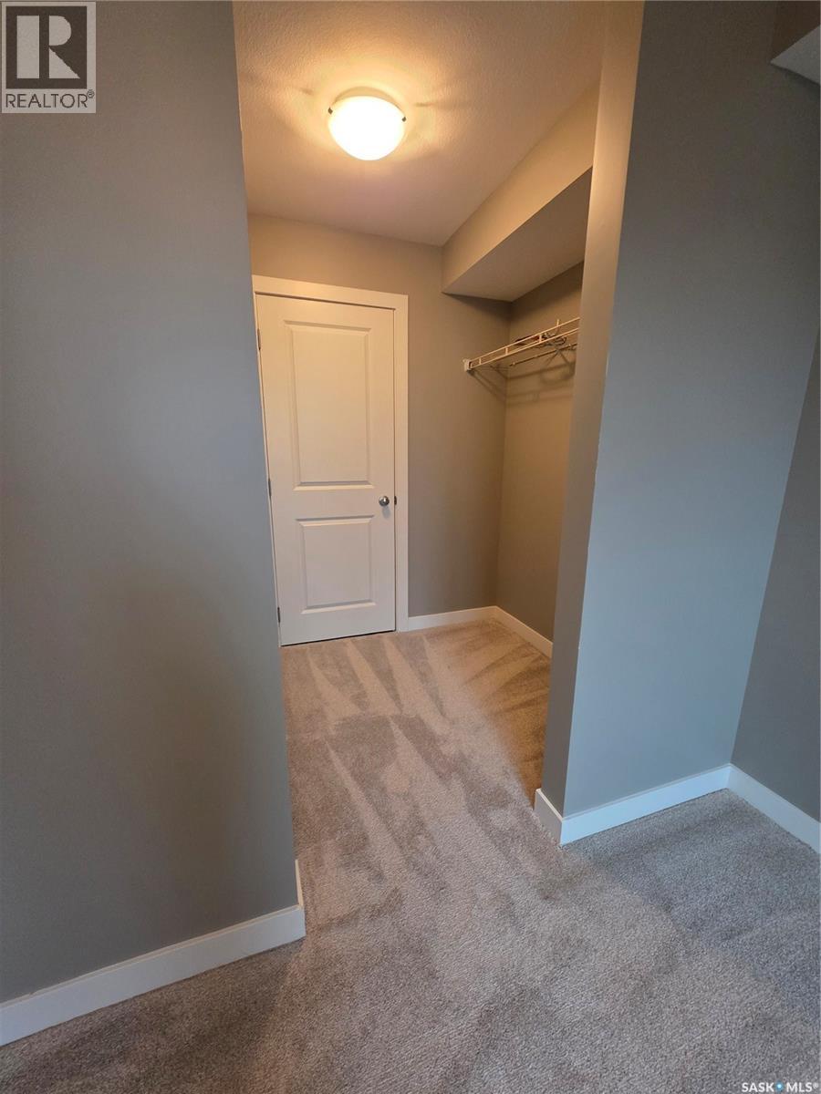 #103 2141 Larter ROAD - 12
