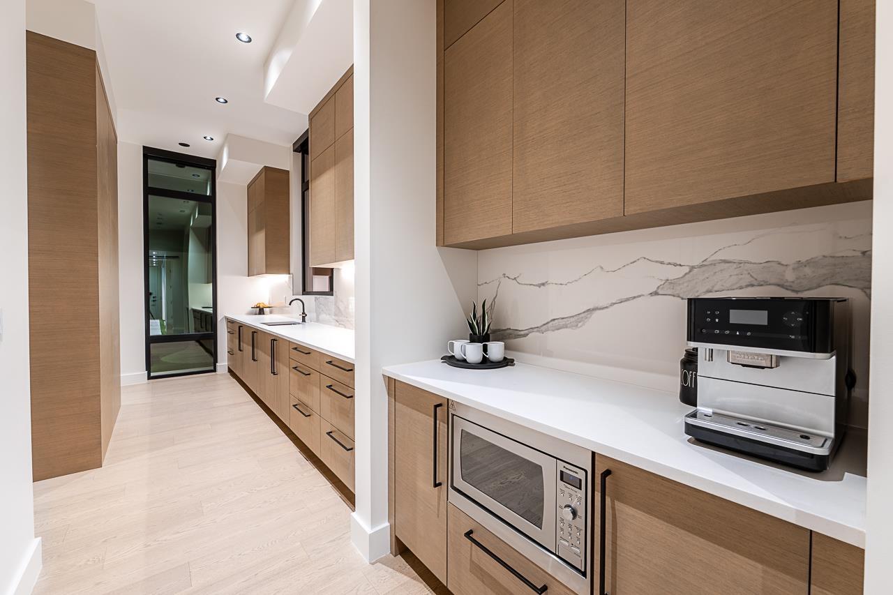 12551 22 AVENUE, Surrey