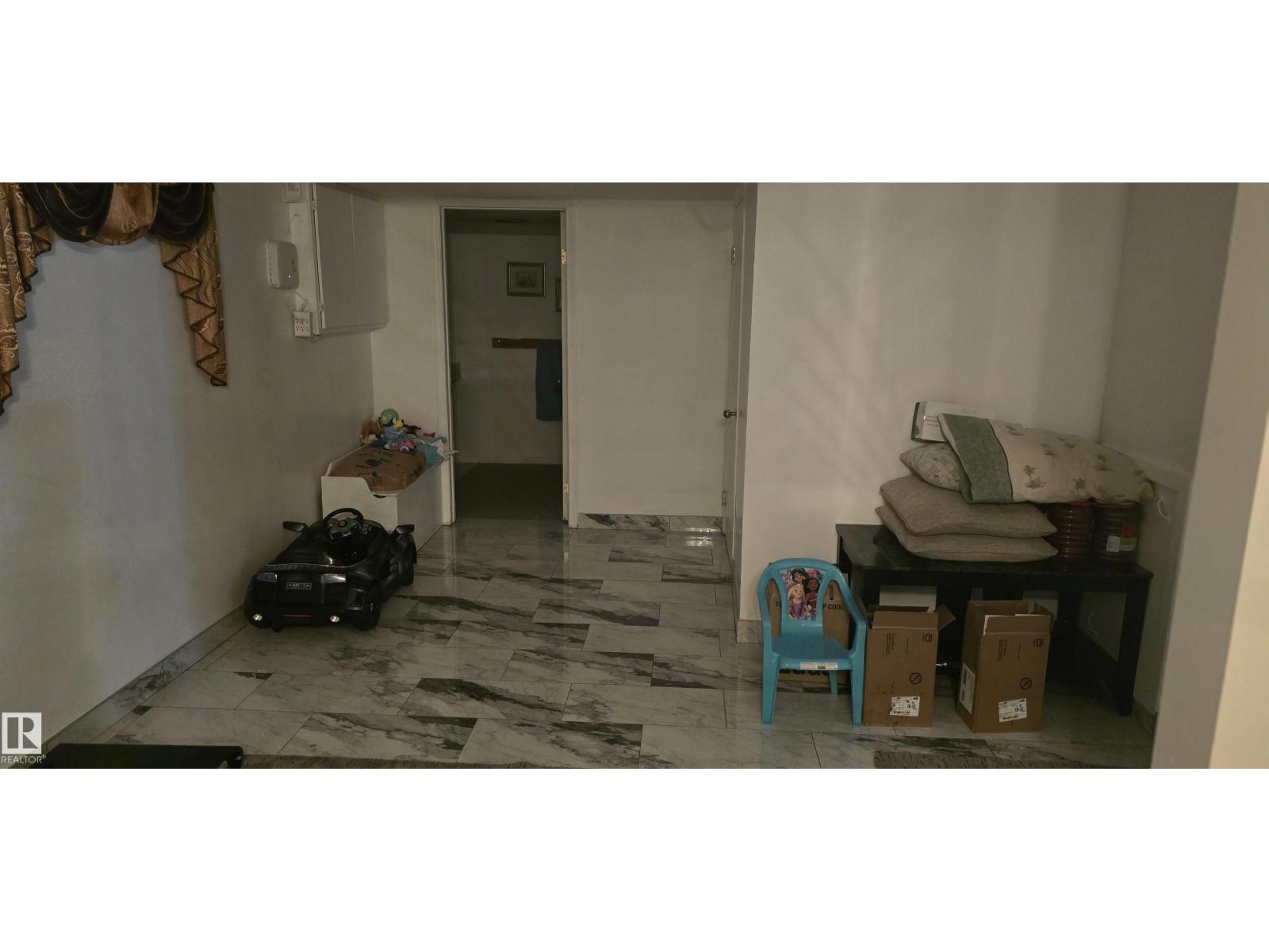 16815 91 ST NW, Edmonton