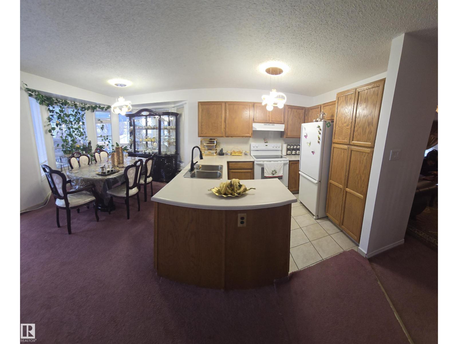 16815 91 ST NW, Edmonton