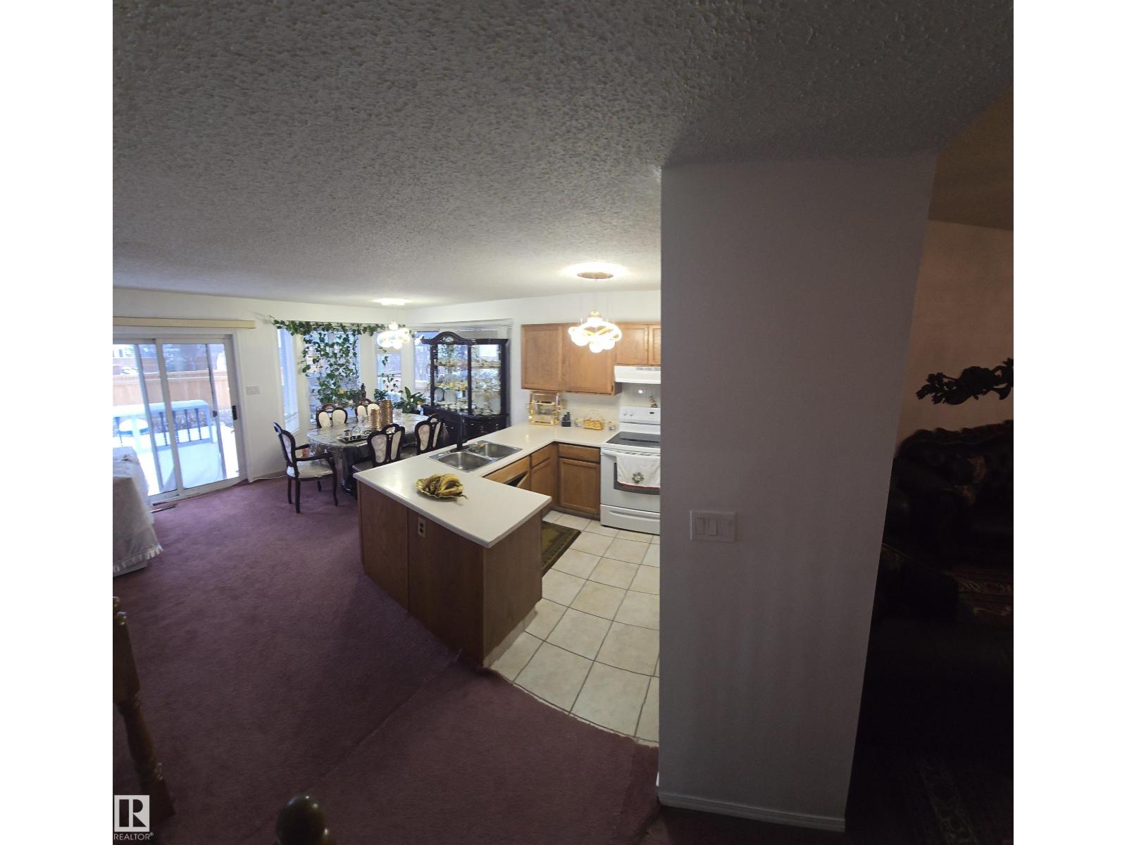 16815 91 ST NW, Edmonton