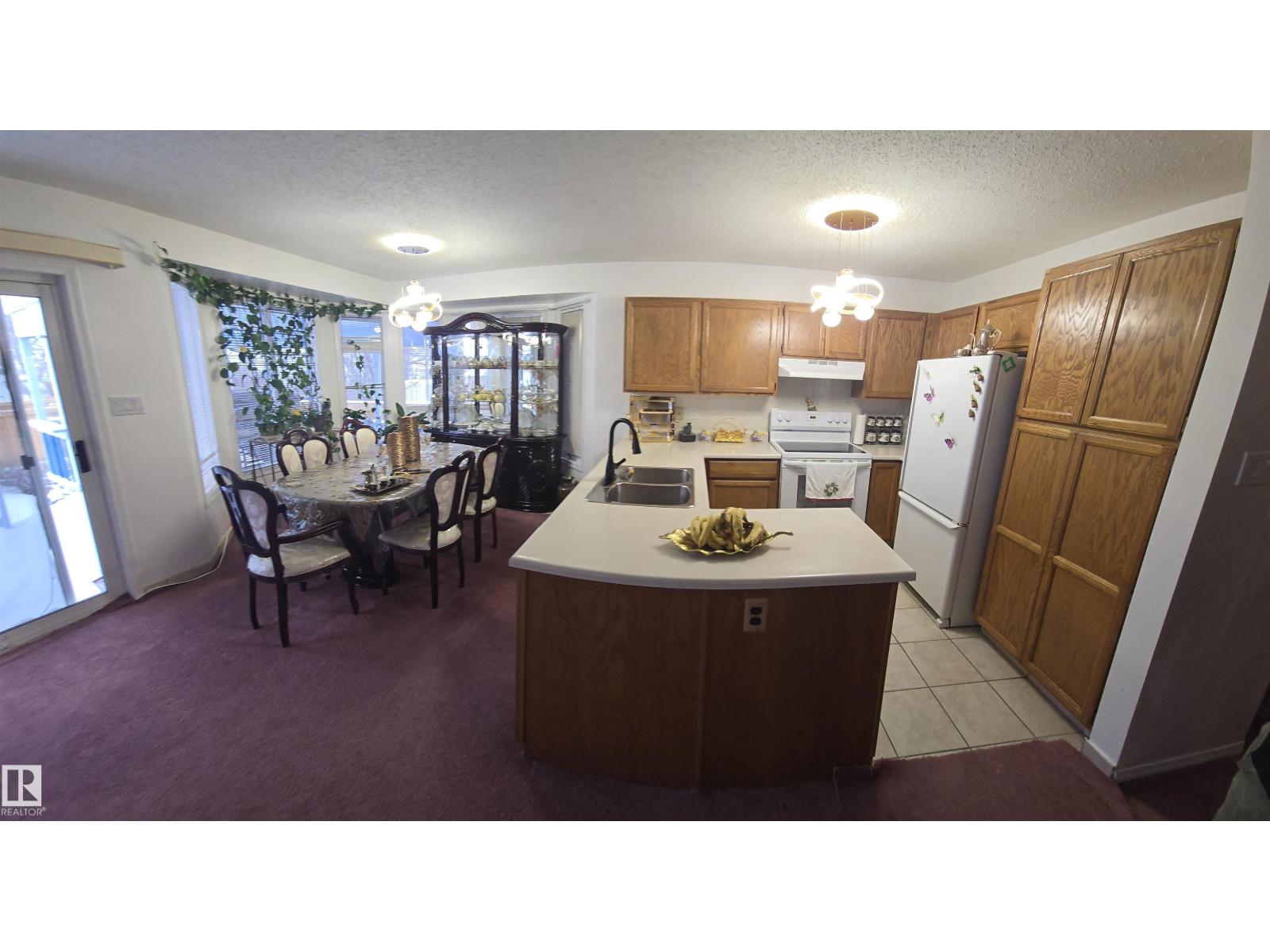 16815 91 ST NW, Edmonton