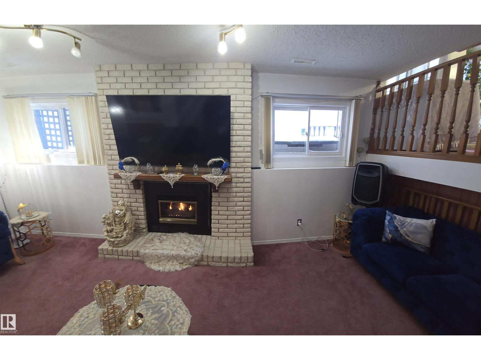 16815 91 ST NW, Edmonton