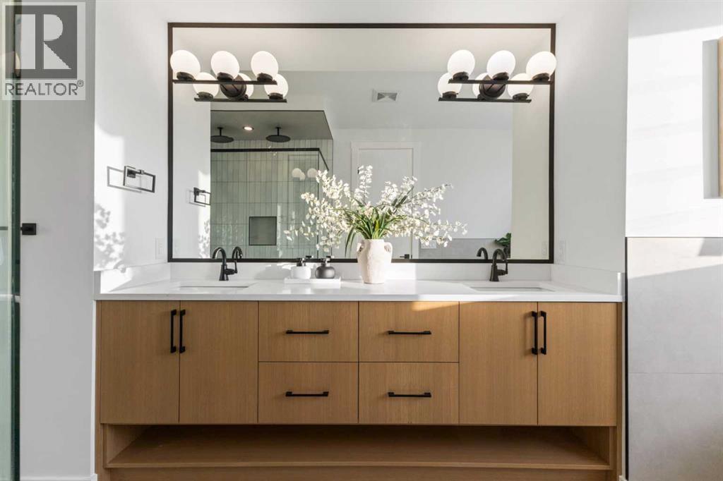 Single Family House for Sale in   Avenue NW Montgomery Calgary 