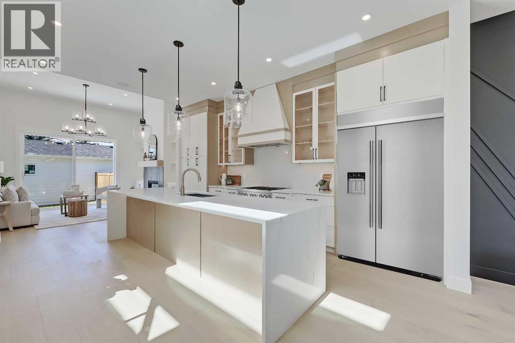 Single Family House for Sale in   Street NW Parkdale Calgary 