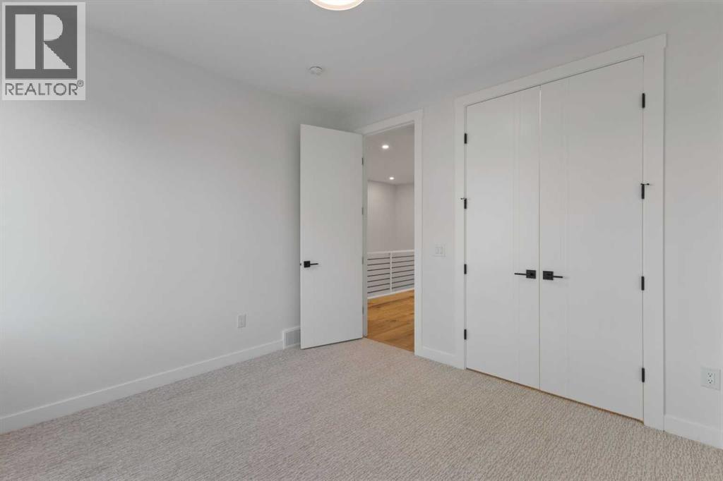 Single Family House for Sale in   Avenue NW Montgomery Calgary 