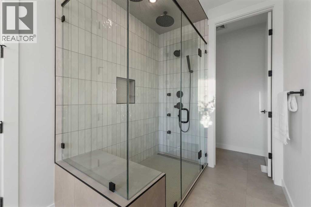 Single Family House for Sale in   Avenue NW Montgomery Calgary 