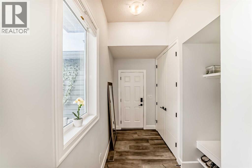 Single Family House for Sale in  Yorkville Avenue SW Yorkville Calgary 