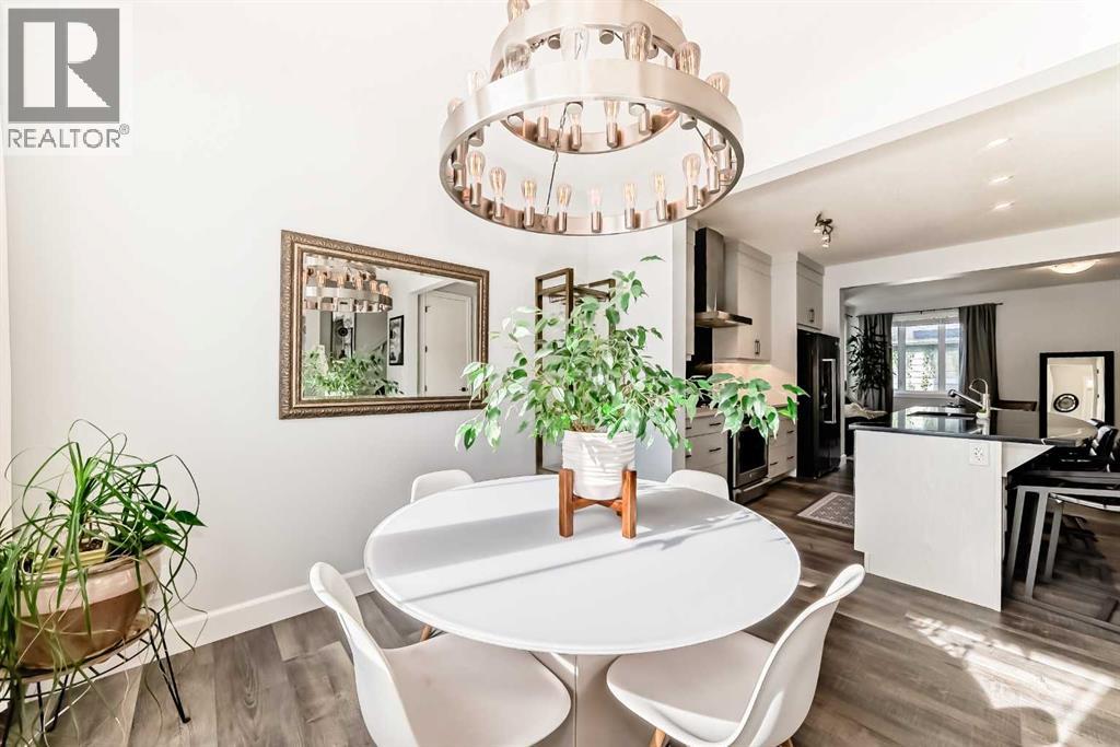 Single Family House for Sale in  Yorkville Avenue SW Yorkville Calgary 