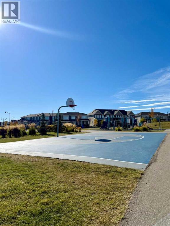 Single Family House for Sale in  Yorkville Avenue SW Yorkville Calgary 