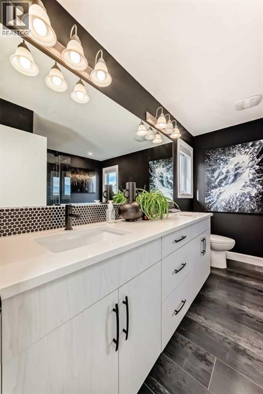 Single Family House for Sale in  Yorkville Avenue SW Yorkville Calgary 