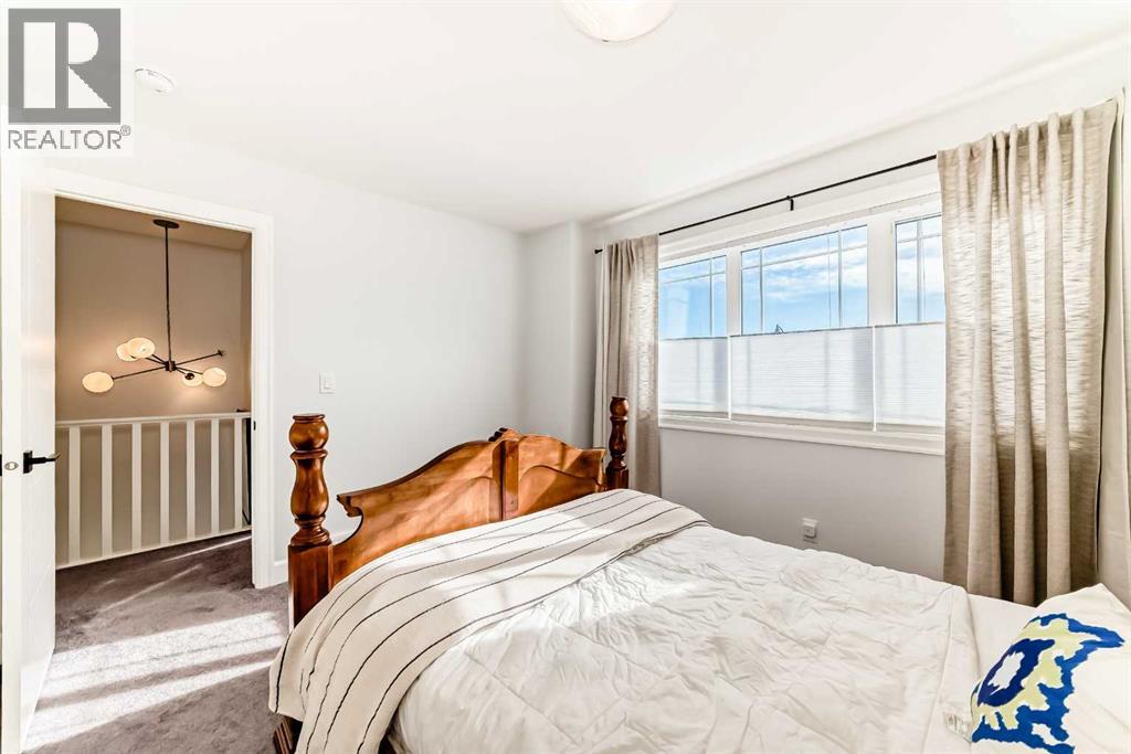 Single Family House for Sale in  Yorkville Avenue SW Yorkville Calgary 