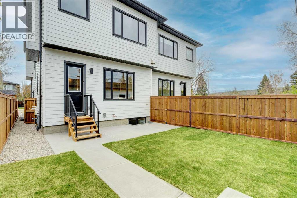 Single Family House for Sale in   Street NW Bowness Calgary 