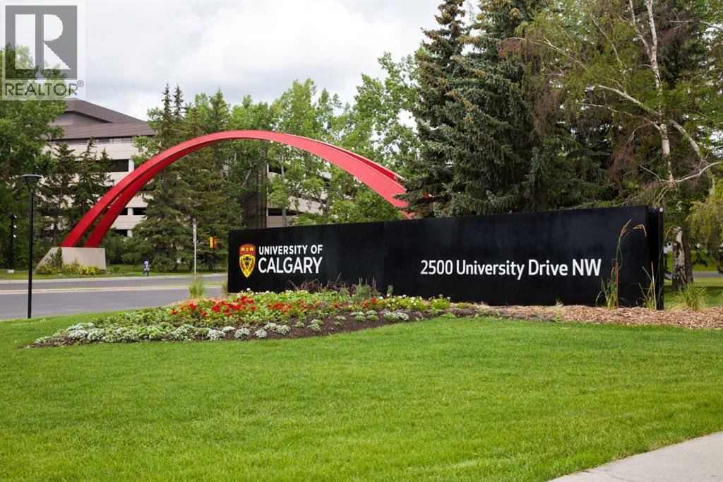 732 33A Street NW, Calgary, Alberta