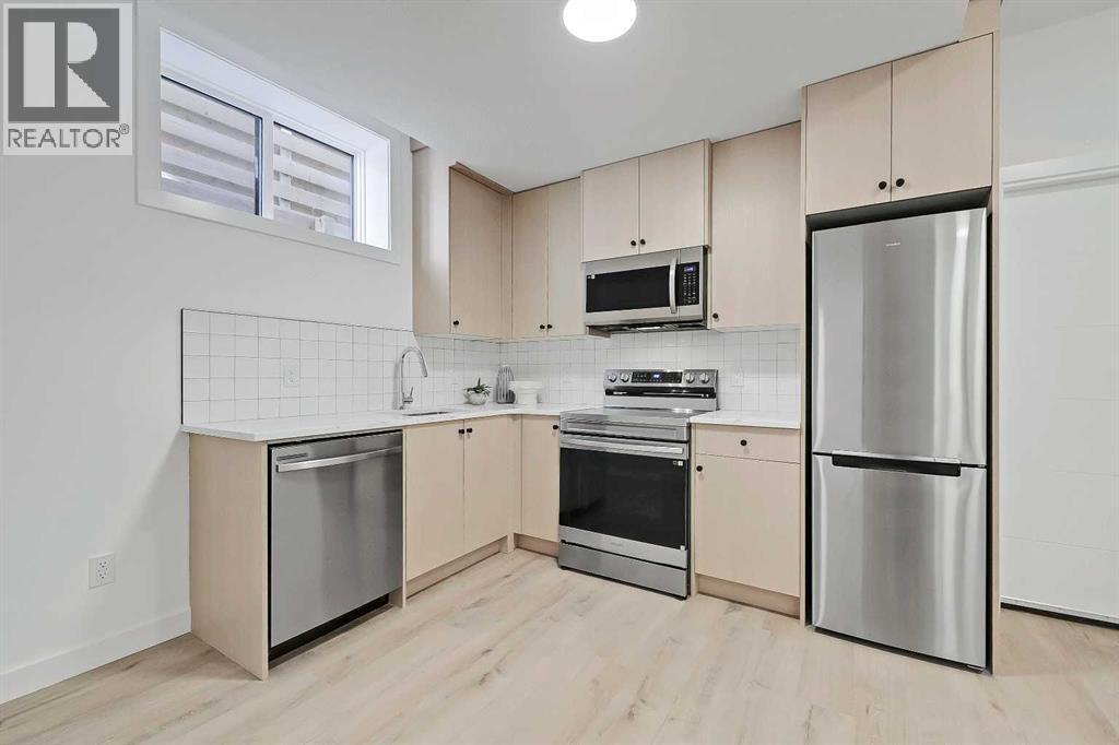 Single Family House for Sale in    Avenue SW South Calgary Calgary 