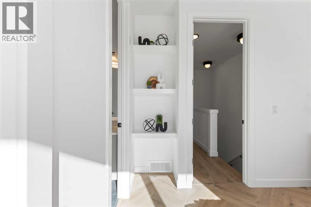 Single Family House for Sale in    Avenue SW South Calgary Calgary 