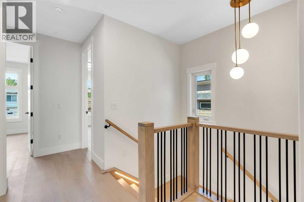 Single Family House for Sale in A Regent Crescent NE Renfrew Calgary 