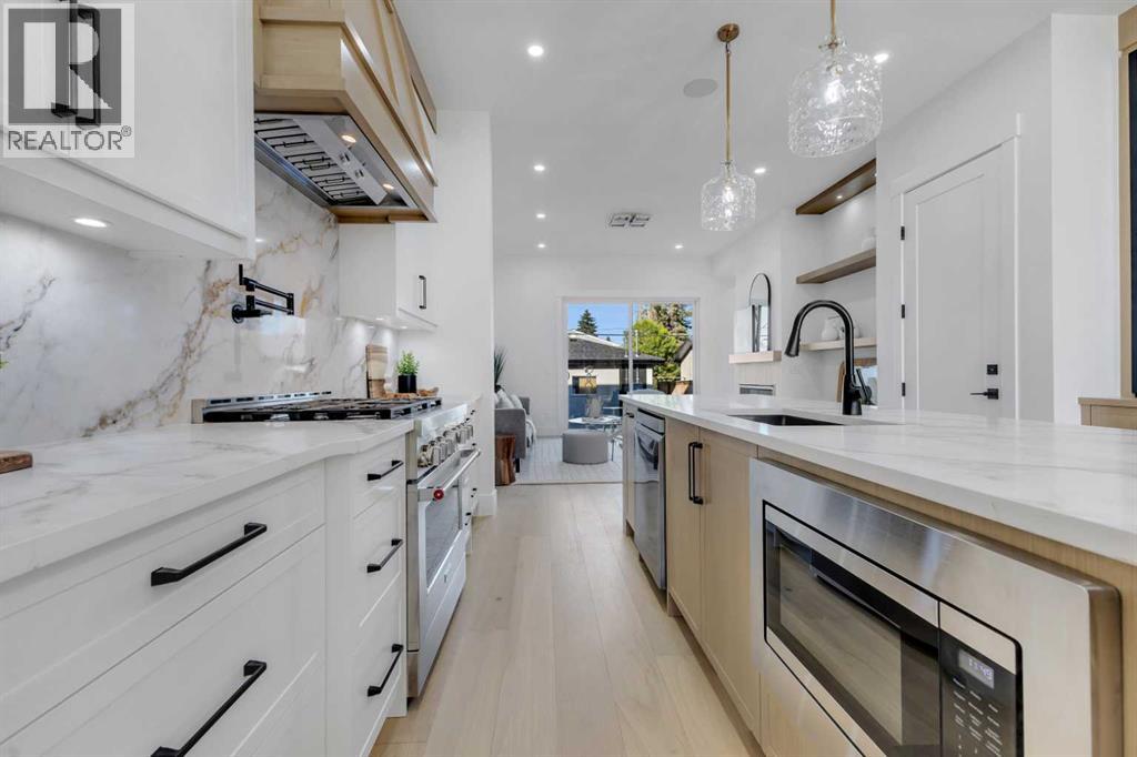 Single Family House for Sale in   Avenue SW Rosscarrock Calgary 