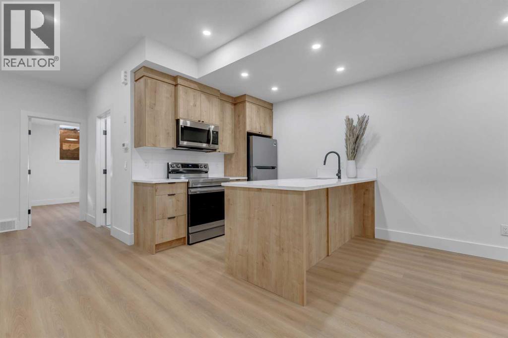 Single Family House for Sale in   Avenue SW Rosscarrock Calgary 