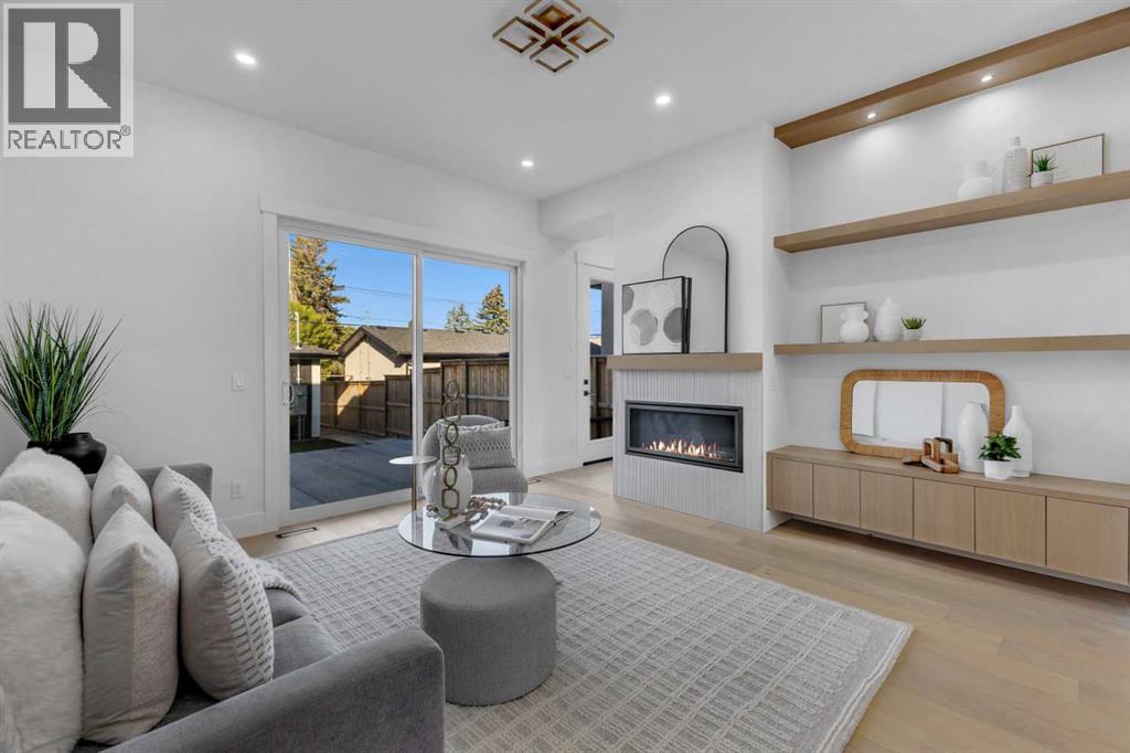 Single Family House for Sale in   Avenue SW Rosscarrock Calgary 