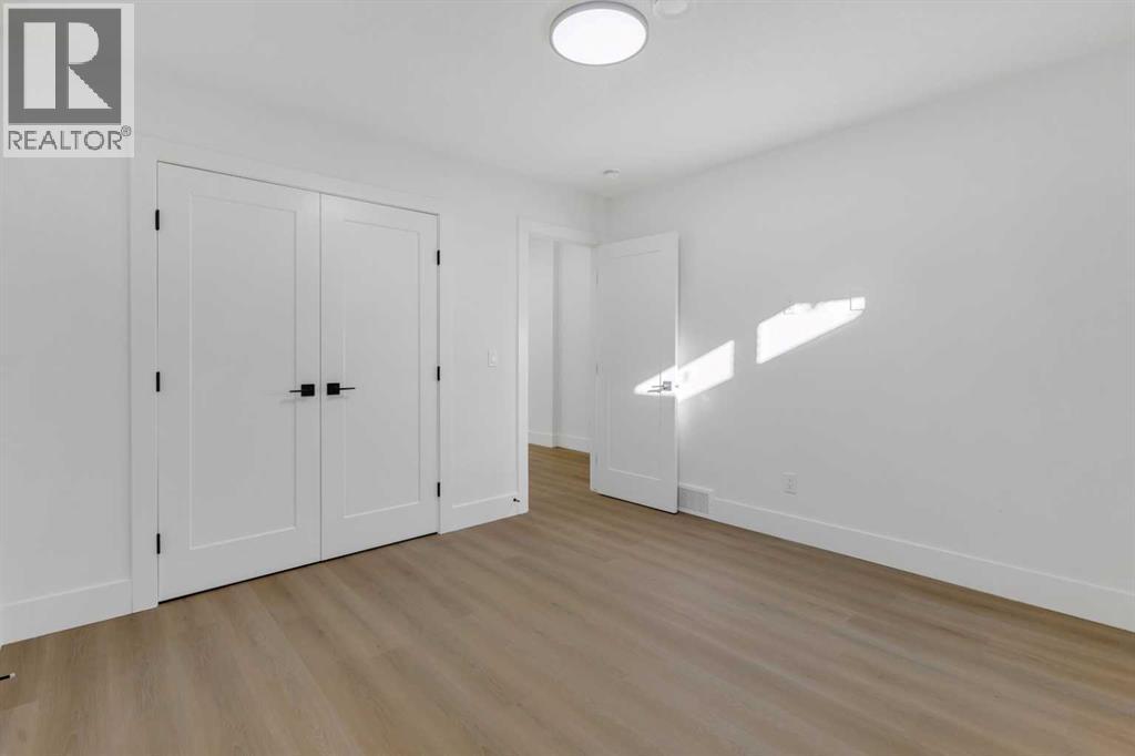 4138 7 Avenue SW, Calgary, Alberta