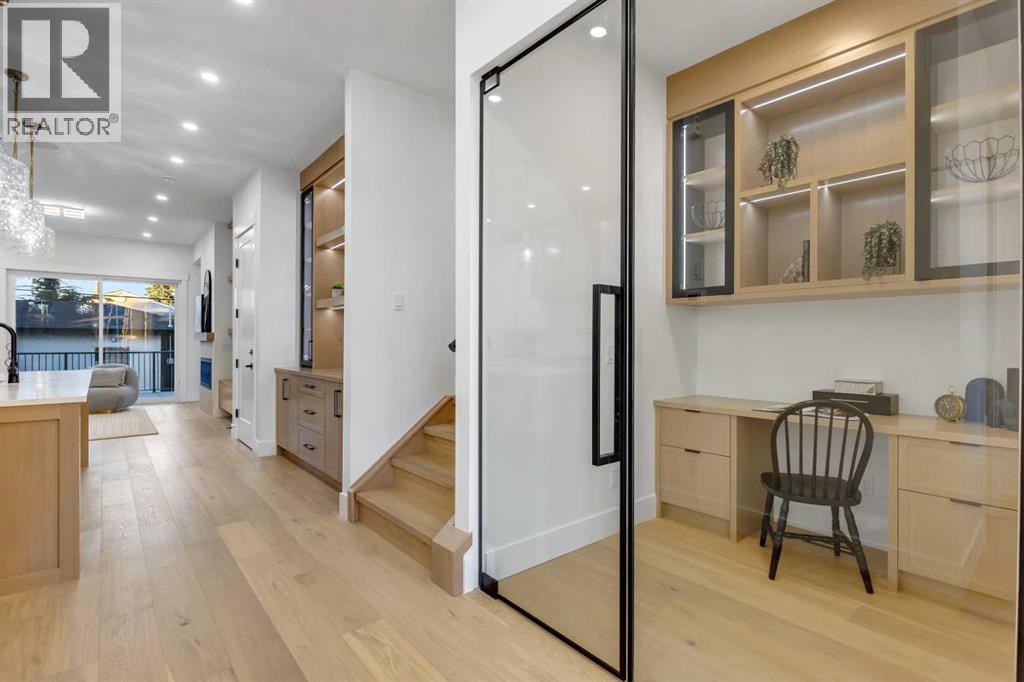 Single Family House for Sale in   Avenue SW Rosscarrock Calgary 