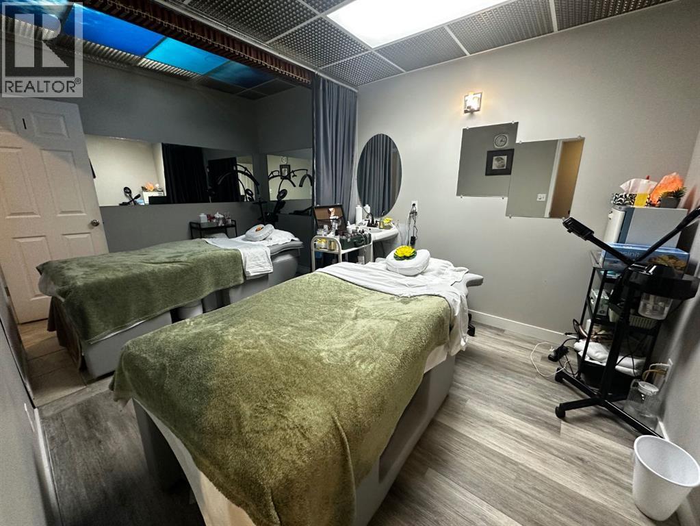 Business for Sale in   Street NW Thorncliffe Calgary 