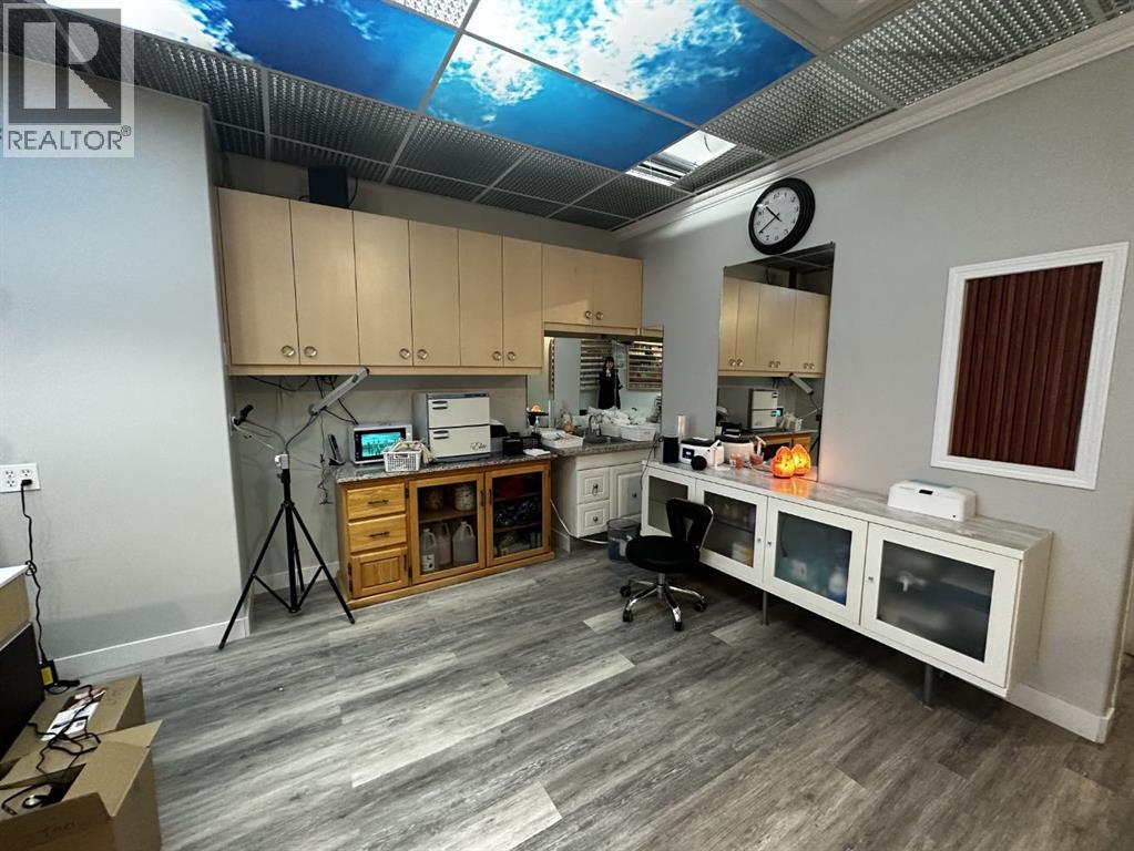 Business for Sale in   Street NW Thorncliffe Calgary 