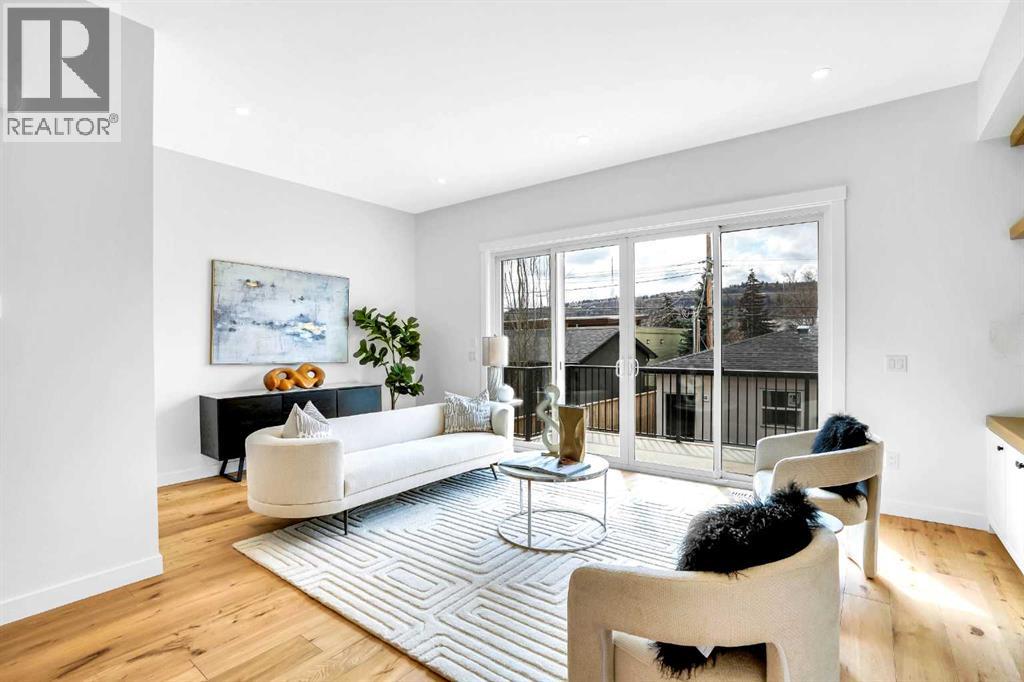 Single Family House for Sale in   Avenue NW Montgomery Calgary 