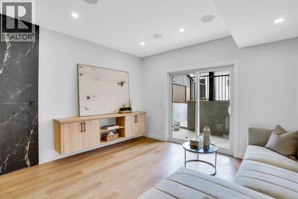 Single Family House for Sale in   Avenue NW Montgomery Calgary 