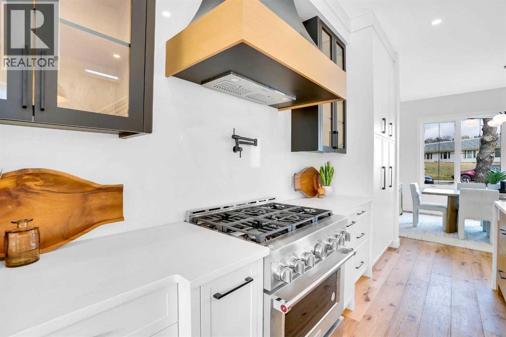 Single Family House for Sale in   Avenue NW Montgomery Calgary 