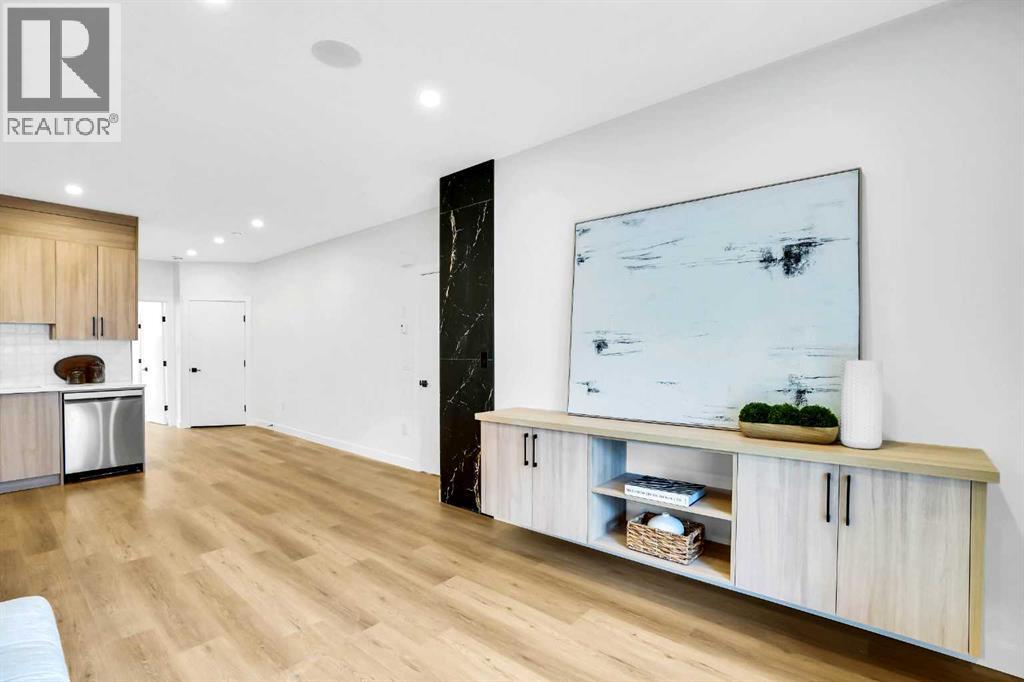 Single Family House for Sale in   Avenue NW Montgomery Calgary 