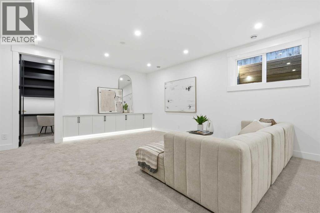 Single Family House for Sale in   Avenue SE Inglewood Calgary 